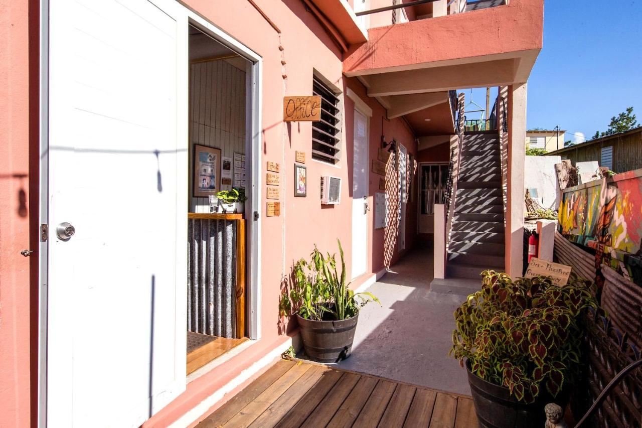 Casa Santurce Hostel Сан Хуан Екстериор снимка